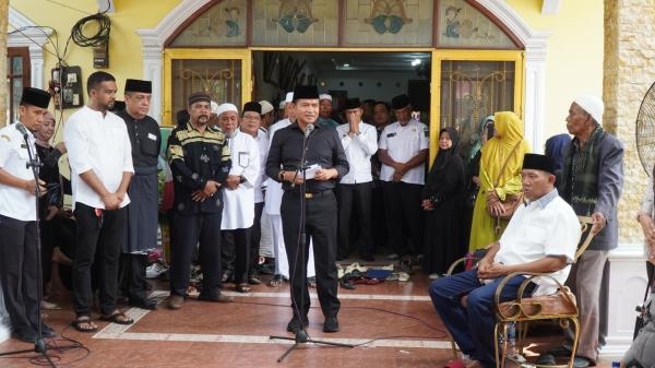 Pj Gubernur Sumut Hassanudin Lepas Jenazah Dato’Seri Syamsul Arifin